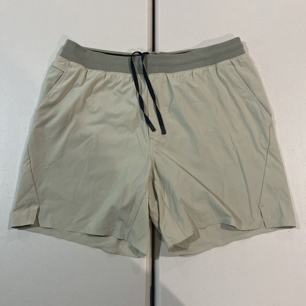 Ten Thousand Beige Green Lined Set Training Shorts XL